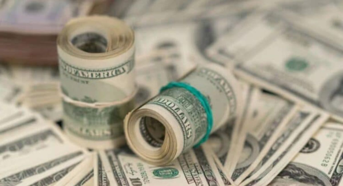 $1,000 Payments Hit Bank Accounts in June — Find Out Who’s Included