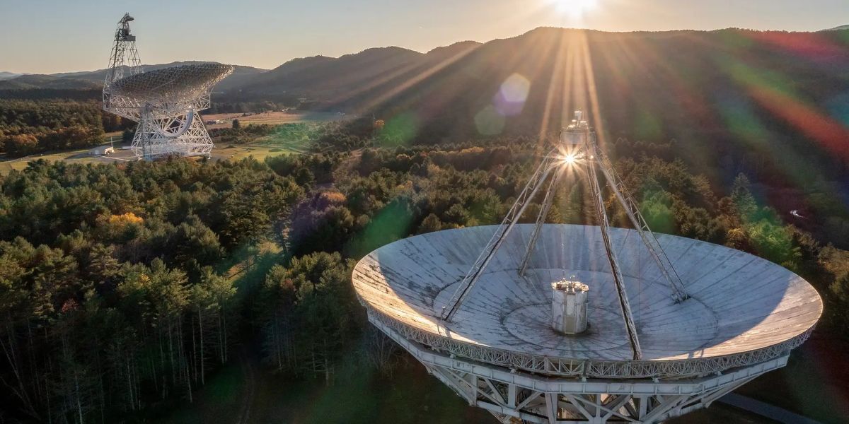 America’s Offline Town Green Bank Residents Embrace Life Without Modern Tech