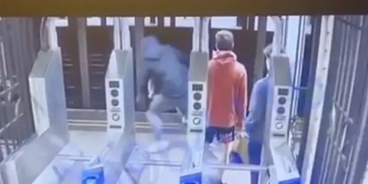 Exclusive Victim Recounts Terrifying Moment of Being Pushed onto NYC Subway Tracks