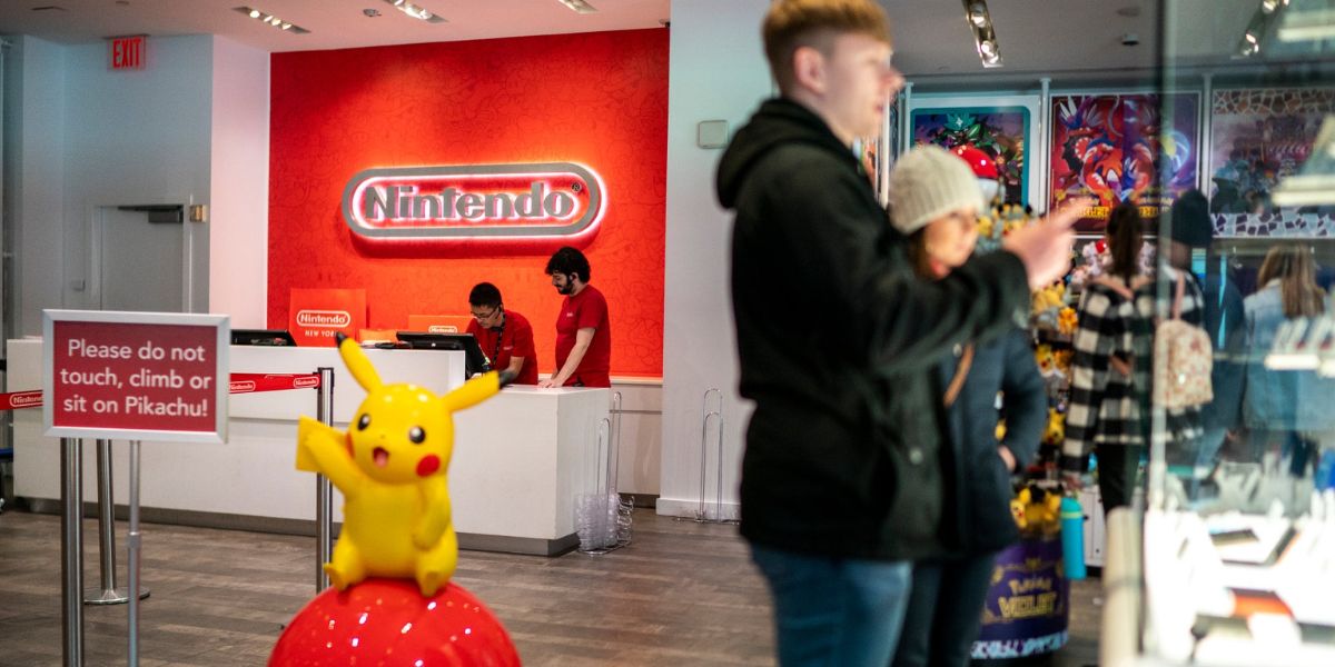 Nintendo Prepares for Grand Opening of New Store With Huge Crowds Expected