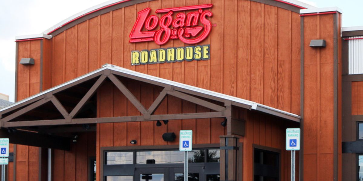 The Worst Steakhouse Chain In The US, According To Customer Reviews