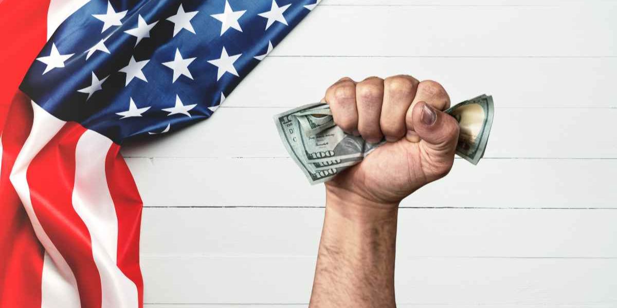 Your Name Could Be Next — IRS Sending $725 Checks to Approved Recipients