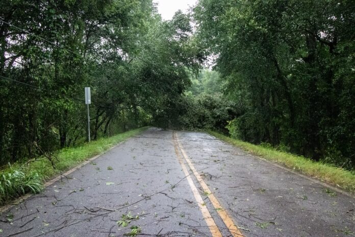 NWS confirms tornado in Elbert County, straight line winds in Dawson, Hall and Banks