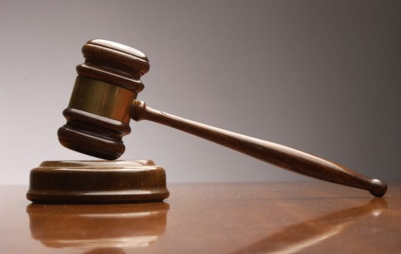 Domestic violence suspect accused of hitting officer with Jeep ordered to stand trial