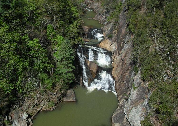 Hiker rescued after suffering heat exposure at Tallulah Gorge State Park