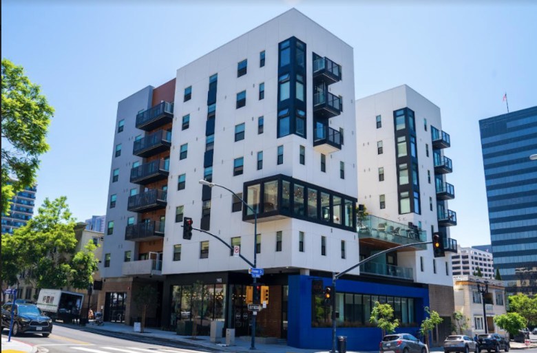 Opinion: When federal housing vouchers are defunded, everyone loses
