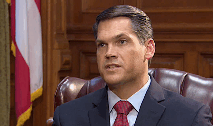 Former Lt. Gov. Geoff Duncan officially switches to the Democratic Party